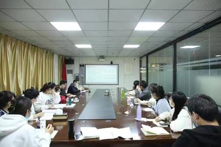 11.4,11.5發(fā)我院組織全體思政課教師觀看 “黨的二十大精神融入高校思政課”系列學(xué)習(xí)活動(dòng)(二)1